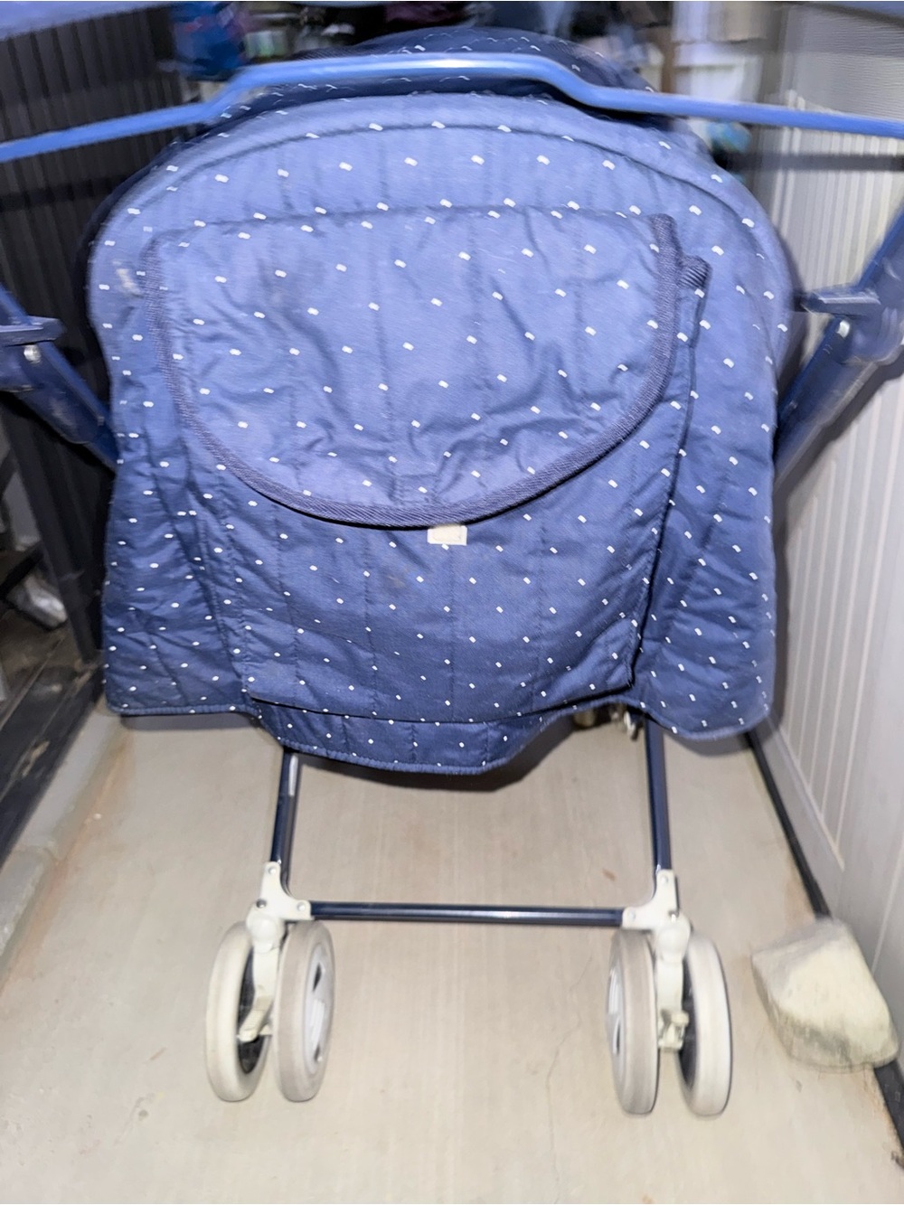 Vintage Graco 1980’s “790ND Series” Navy Polka Dot Stroller with Cream Accents - Picture 13 of 17